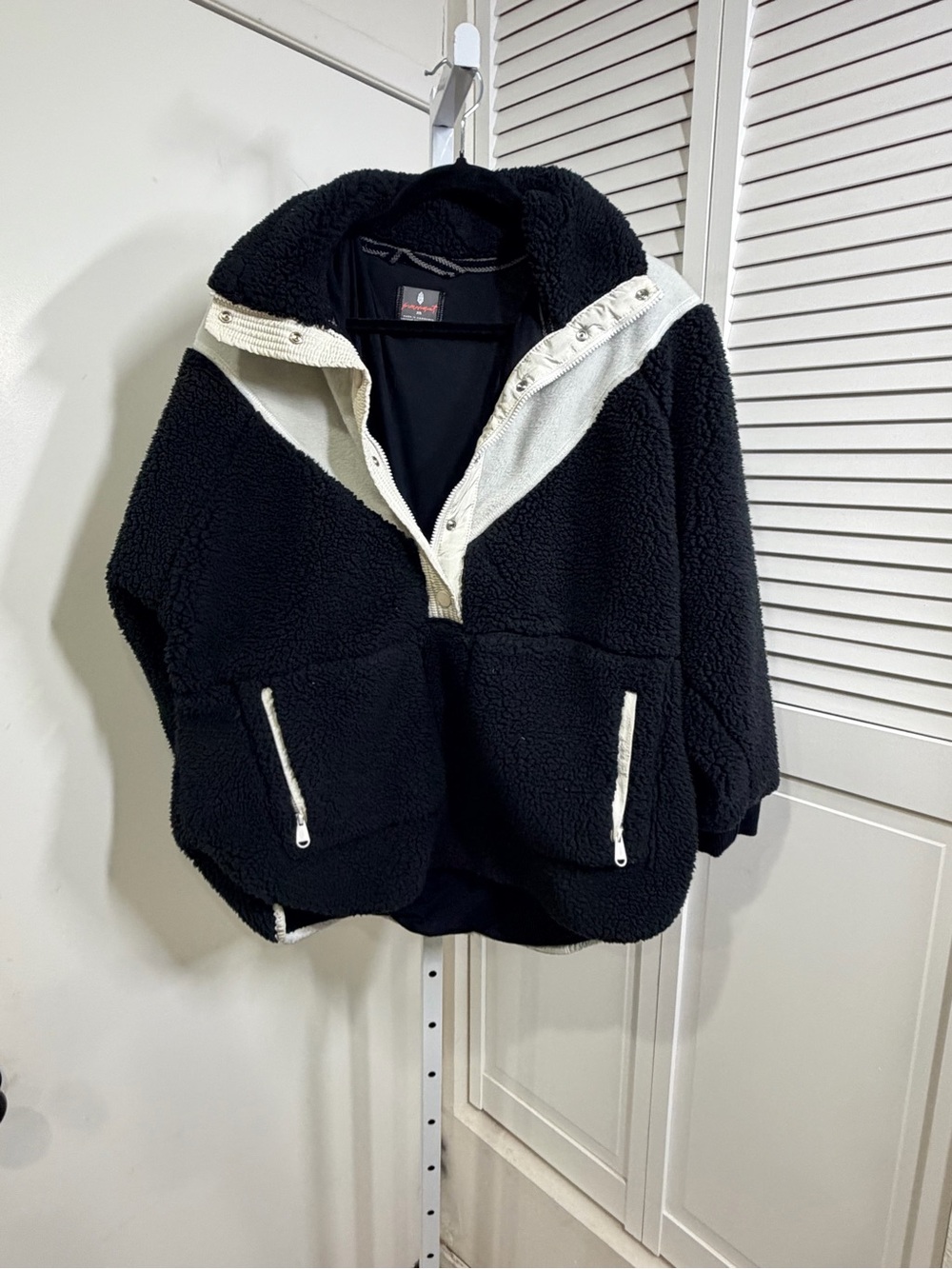 Free People Movement Fall to Rise Fleece Pullover $148 - Picture 3 of 5